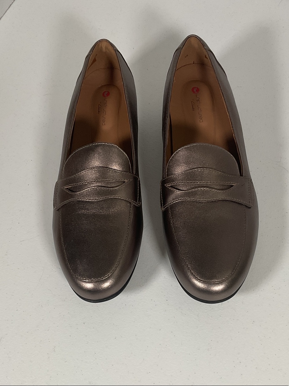 Clarks Unstructured Women’s Pewter Metallic Bronze Leather Penny Loafers 8 Wide